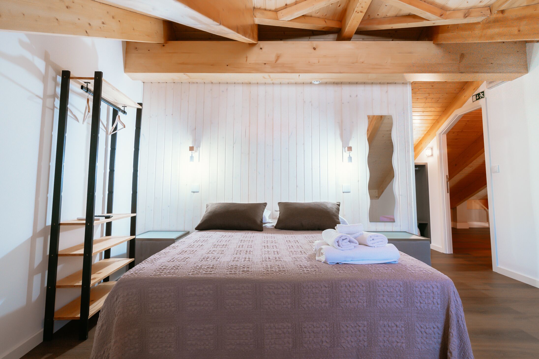 Design-Zimmer | Minibar, individuell dekoriert, Schreibtisch