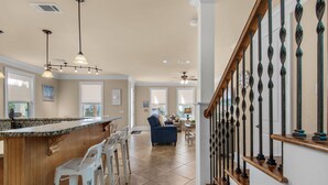 Interior - ☀️Pet Friendly-1 Block to Lagoon Community Pool-4BR Southern Comfort VCB☀️ (Destin)