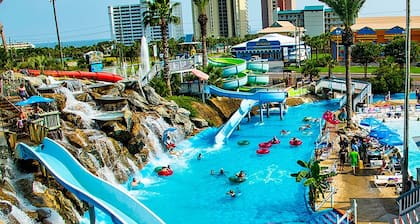 ☀️Pet Friendly-1 Block to Lagoon Community Pool-4BR Southern Comfort VCB☀️