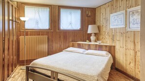 1 室のベッドルーム、WiFi、ベッドシーツ