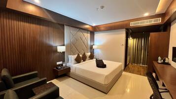 Room, 1 Double Bed, Non Smoking, Private Bathroom