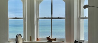 Sea View Apartment, Folkestone
