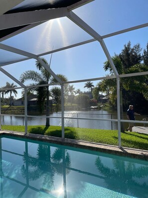 Piscine extérieure