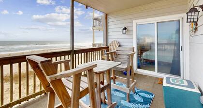 Oceanfront condo with outdoor pool, W/D BBQ, and balcony