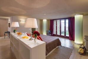 6 Schlafzimmer, WLAN, Bettwäsche