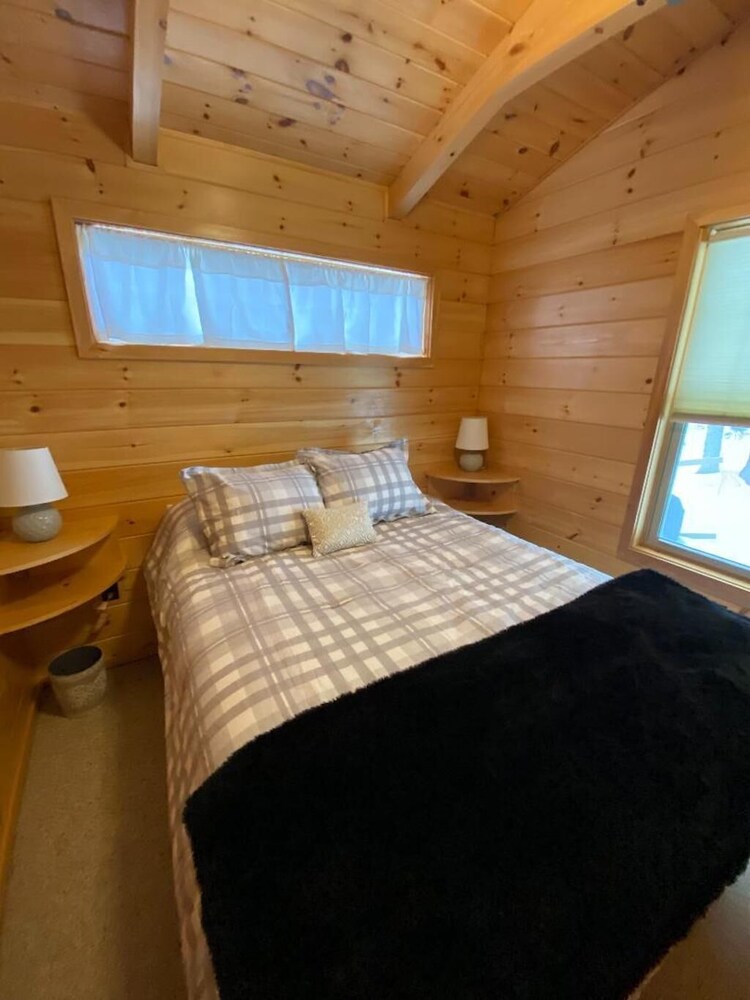 Cozy 2bedroom cabin with Lake Colby beach access Franklin County Vrbo