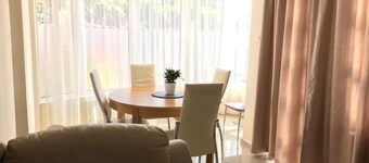 Beautiful 2 Bed Yellow House in Bucharest