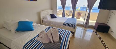 2 camere, ferro/asse da stiro, Wi-Fi gratuito