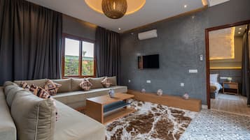 Family Suite, Pool View