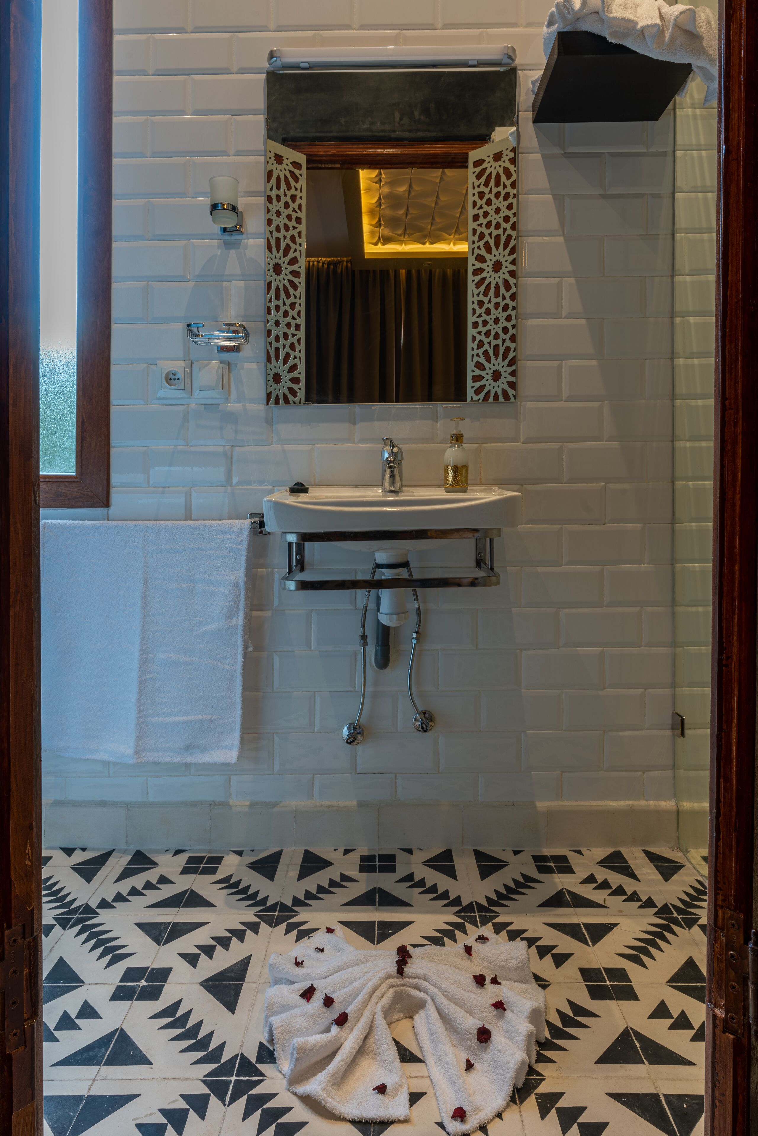 Photo - Yanis Guest House