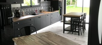 Maison de Campagne à 10 Minutes de la Plage, Dans un Endroit Calme