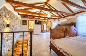 3 chambres, fer et planche à repasser, accès Internet