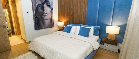 Design Apartment | 1 bedroom, hypo-allergenic bedding, free minibar, individually furnished