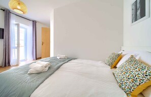 3 bedrooms, WiFi