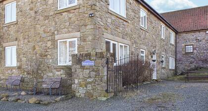 Bamburgh House - UK46435