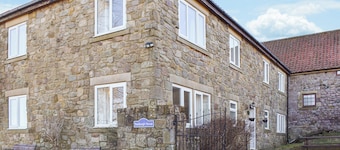Bamburgh House - UK46435