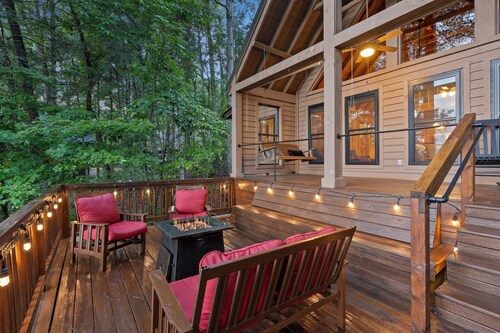 Mountain Lodge -Dog-Friendly -Fire table -Stunning View -Tranquil Surroundings