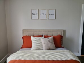 4 chambres, bureau, fer et planche à repasser, Wi-Fi gratuit