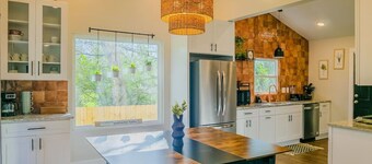 Spacious Rio Vista Retreat Perfect for Groups