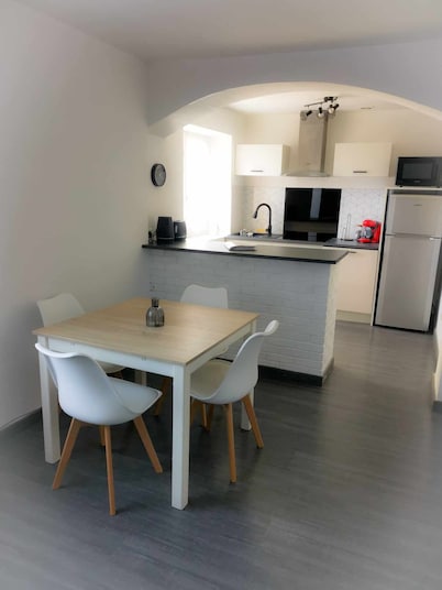 Appartement à la Campagne Avec 2 Chambres! Idéal Pour se Reposer!