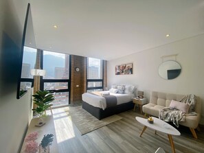 Living area - Comfy & central studio with wonderful view
(Bogotá)