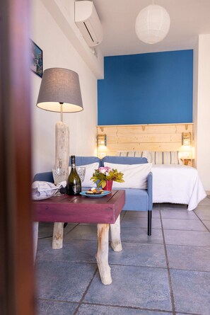 Deluxe Room, Sea View | Egyptian cotton sheets, premium bedding, down comforters - Arcobaleno Tropea (Tropea)