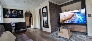 Smart TV, video games