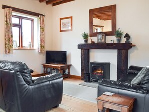 Living area - The Old Stable - Meadowbrook Farm (Moreton, near Thame)