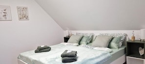 2 soverom, reiseseng for barn, wi-fi og sengetøy