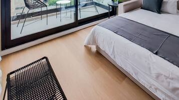 In-room safe, blackout drapes, soundproofing, free WiFi
