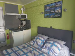 1 bedroom, WiFi, bed sheets - Chambre Entre Beauval Vignoble ET Chateaux (Sassay)