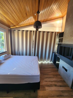 1 bedroom, WiFi, bed sheets - Casamar Lofts Praia dos Anjos 03 (Praia dos Anjos Arraial do Cabo)