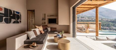 Exclusive Villa | Beach/ocean view