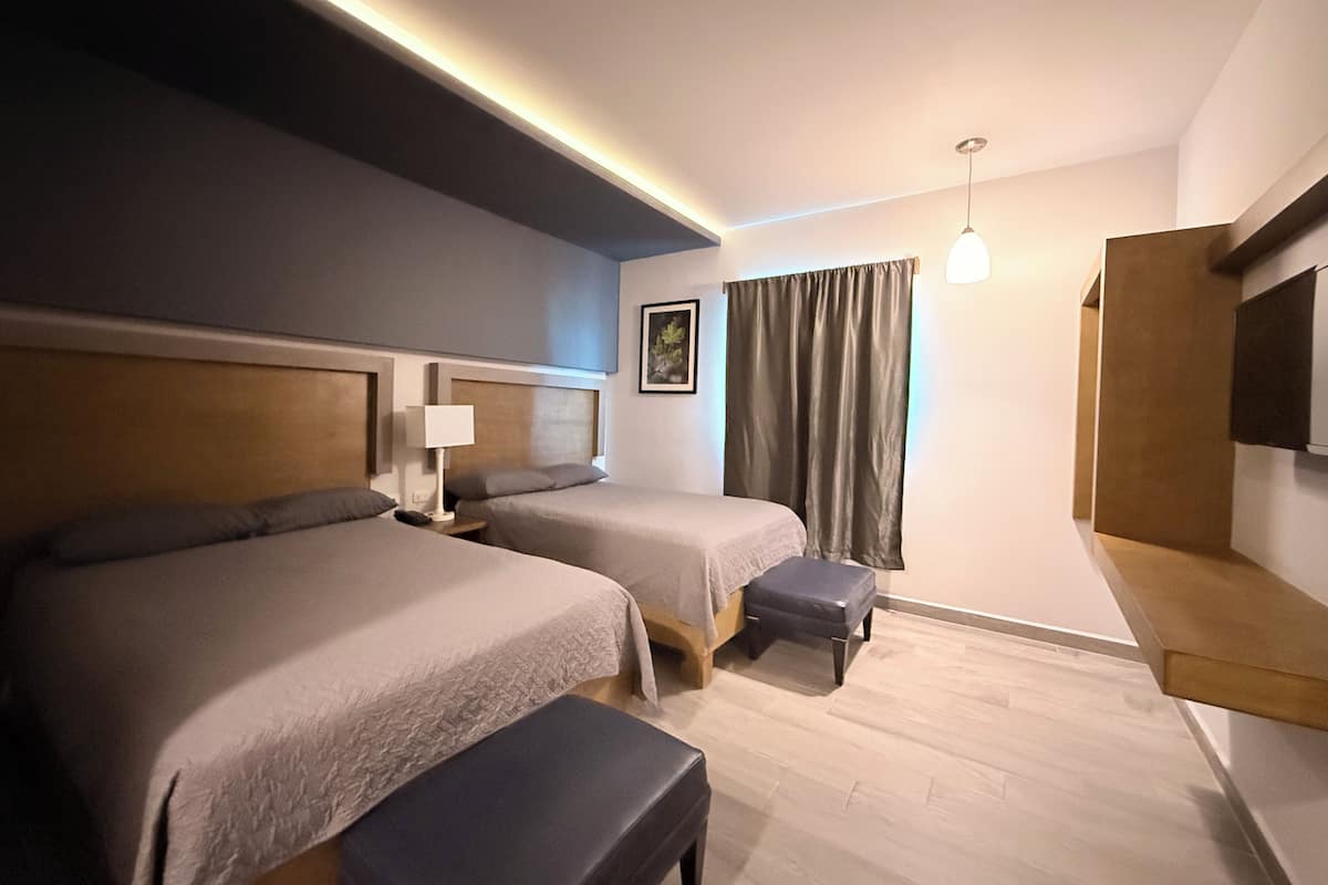 Habitación doble | Sábanas de algodón egipcio y ropa de cama de alta calidad