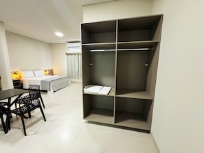 Standard Studio | 1 bedroom, minibar, free WiFi, bed sheets