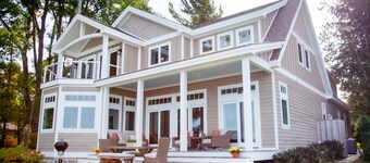 4678 on Glen Lake - 2 Luxury Cottages