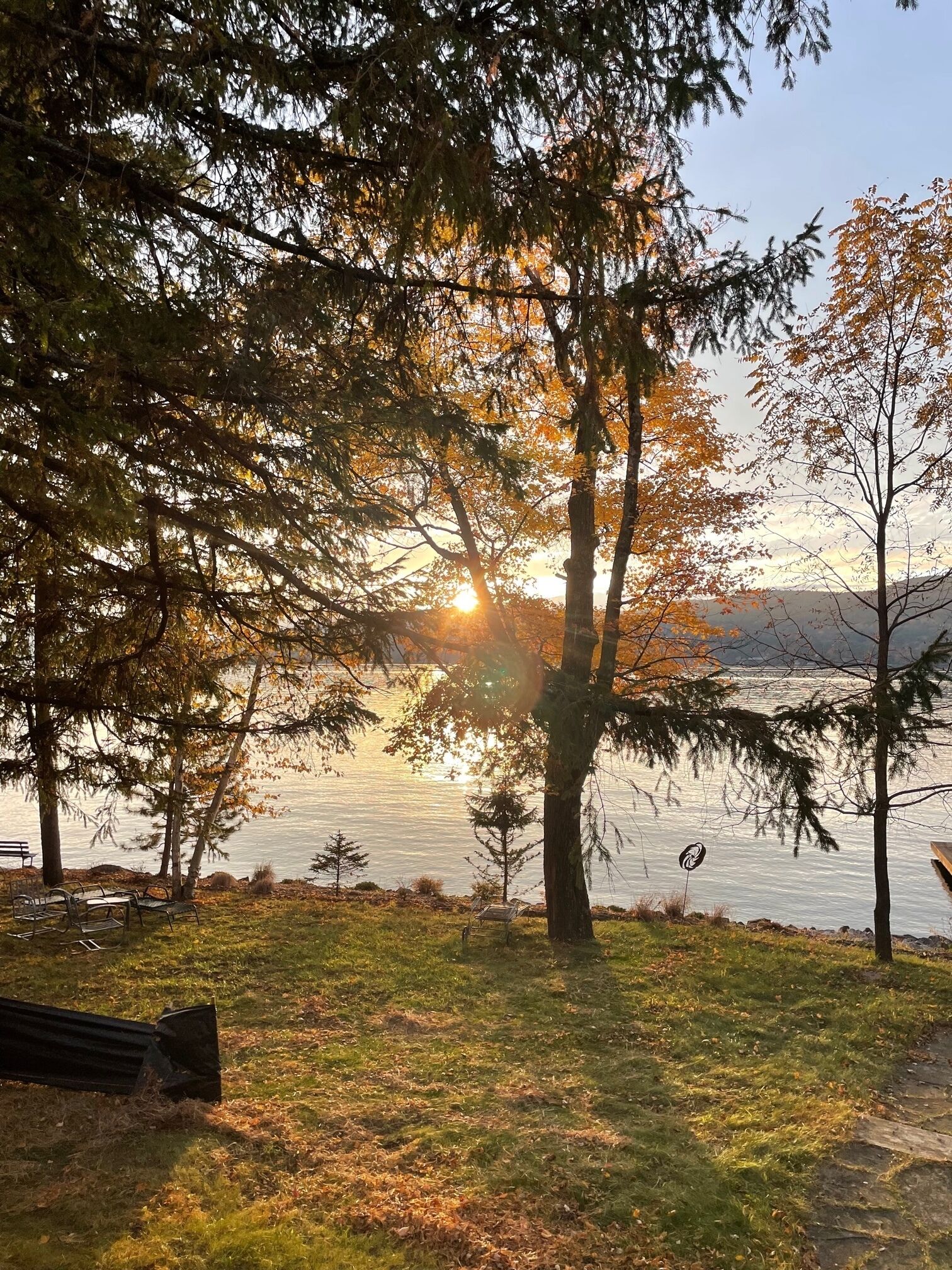 Spectacular fall views right on Lake George!