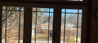 Newly Renovated Home in Newcastle Walk to Downtown Damariscotta 