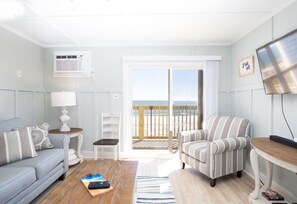 Smart TV, DVD player