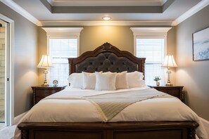 3 chambres, fer et planche à repasser, Wi-Fi, draps fournis