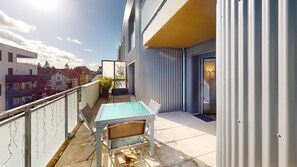 Outdoor dining - Cityheart Constellation avec parking (Strasbourg)