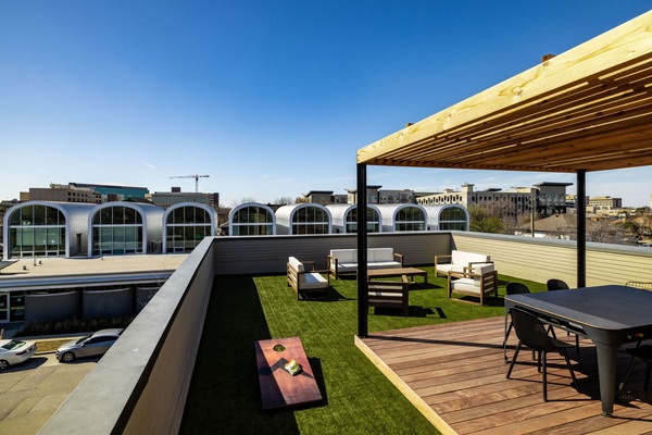 Private rooftop terrace - Smart Tv, pool table, corn hole, and city views
