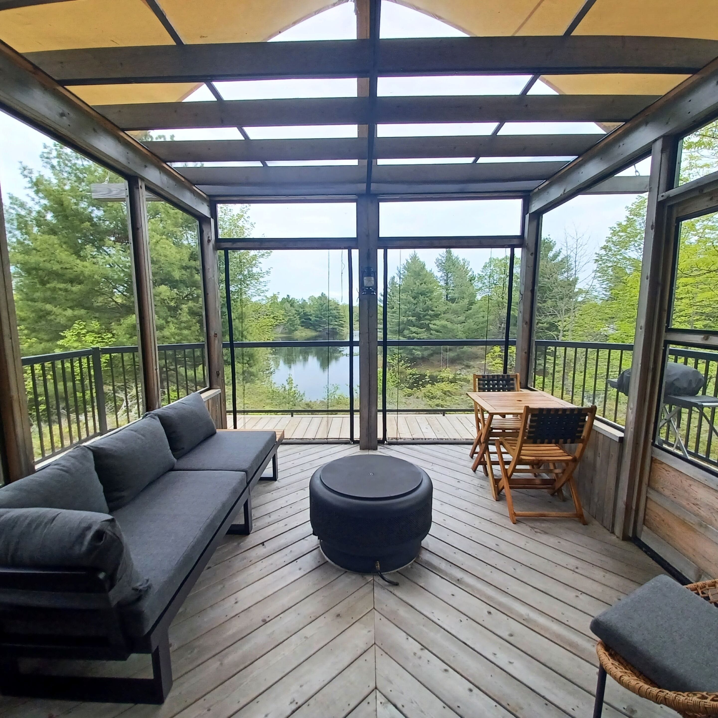 小屋 | 露台/庭院