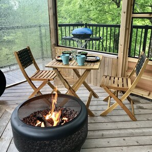 Terrace/patio - Pine Brae Eco-Resort (Tay Valley)