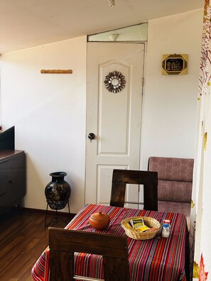 Comfort Apartment, Mountain View | Living area
