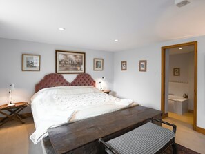 2 quartos, Wi-Fi de cortesia, roupa de cama