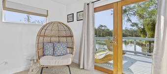 Twin Palms - water views! close to downtown Ocean Springs! With game room & dock