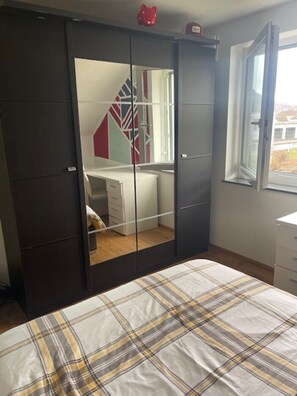 2 Schlafzimmer, Bügeleisen/Bügelbrett, WLAN, Bettwäsche