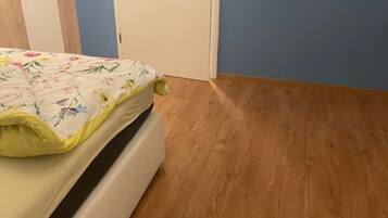 2 Schlafzimmer, Bügeleisen/Bügelbrett, WLAN, Bettwäsche