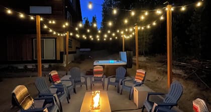 Stargazing~LuxuryChalet~MinstoWillamettePass~Theater~Arcade~CraterLake~3KingBeds